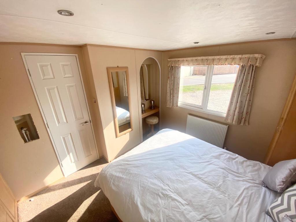 Saint Osyth Luxury 2 Bedroom 2 Bathroom Caravan-Small Sofa 1 Pers מראה חיצוני תמונה